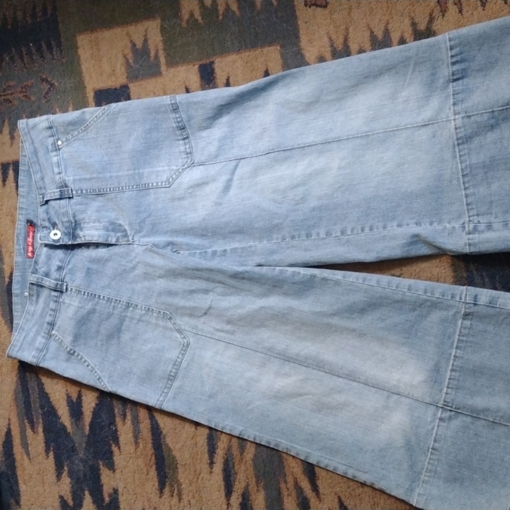 Cute cropped wide leg jeans